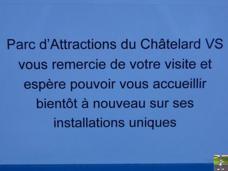 Parc d'Attractions du Châtelard (2 funiculaires et 1 petit train panoramique) (VS, Suisse) (11-09-2010) Chatelard_Chateau_d_eau_050