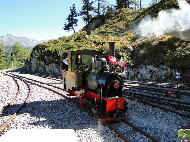 Parc d'Attractions du Châtelard (2 funiculaires et 1 petit train panoramique) (VS, Suisse) (11-09-2010) Chateau_d_eau_barrage_Emosson_015