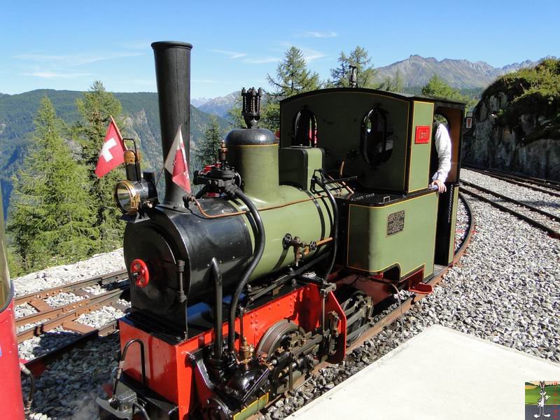 Parc d'Attractions du Châtelard (2 funiculaires et 1 petit train panoramique) (VS, Suisse) (11-09-2010) Chateau_d_eau_barrage_Emosson_016