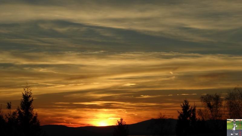 Les 4 Saisons de "Mon Jura" - Page 6 2014-12-21_soleil_leman_03