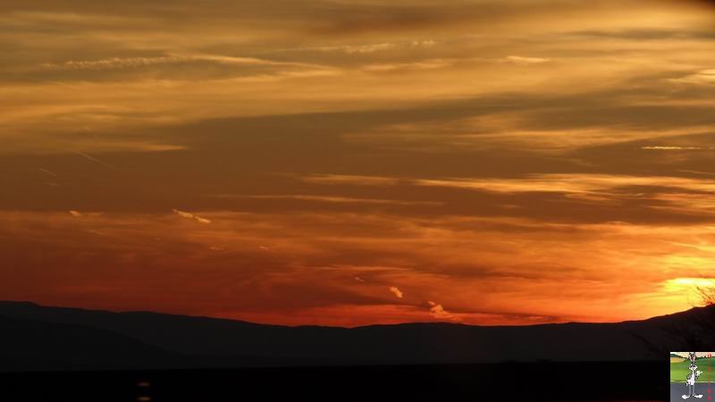 Les 4 Saisons de "Mon Jura" - Page 6 2014-12-21_soleil_leman_04
