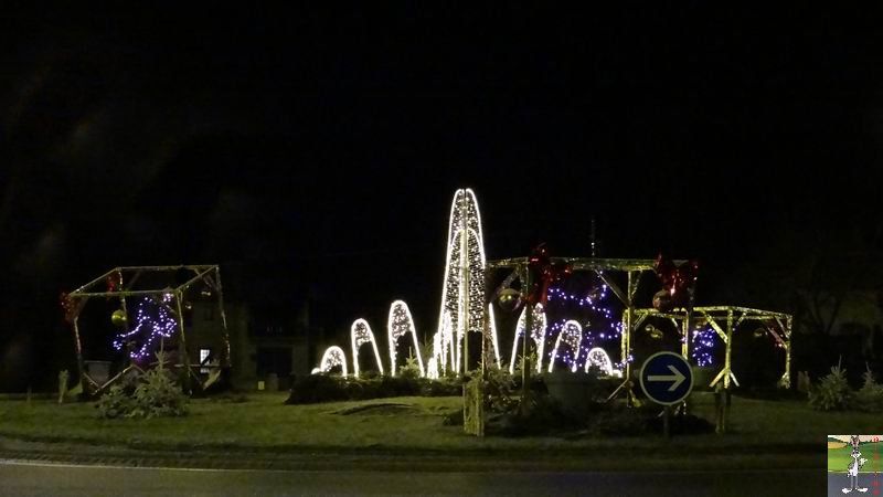 Les 4 Saisons de "Mon Jura" - Page 6 2014-12-23_deco_noel_04