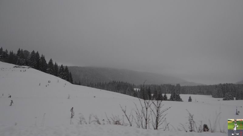 Les 4 Saisons de "Mon Jura" - Page 6 2014-12-28_neige_04
