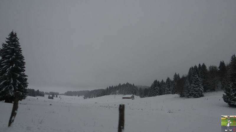 Les 4 Saisons de "Mon Jura" - Page 6 2014-12-28_neige_13