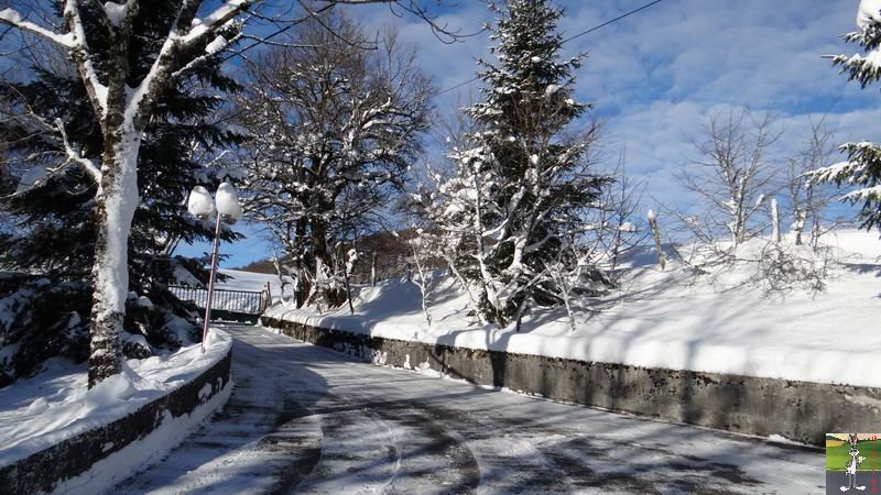Les 4 Saisons de "Mon Jura" - Page 6 2014-12-30_neige_soleil_02