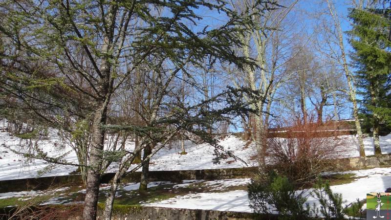 Les 4 Saisons de "Mon Jura" - Page 6 2015-01-04_neige_soleil_01