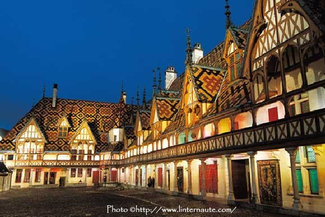 Beaune (21) L'Hotel Dieu Fin