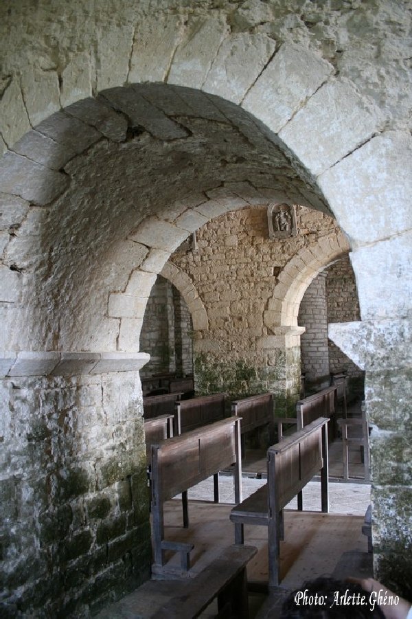 048 - St-Hymetière (39) L'église Ste Marie 0014b