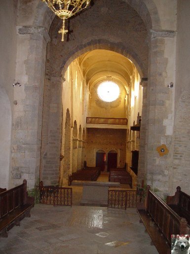 045 - Gigny (39) L'abbatiale Saint-Taurin 0009