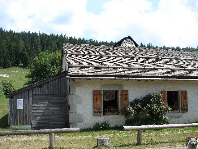 La Maison Michaud - Chapelle des Bois (25) 0005