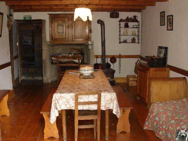 La Maison Michaud - Chapelle des Bois (25) 0046
