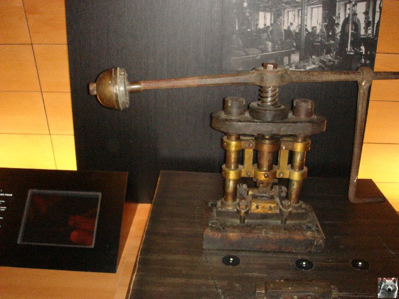 Le musée de la lunetterie - Morez (39) 0013