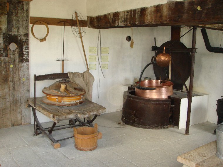 Musée de Plein Air des Maisons Comtoises - Nancray (25) 0048