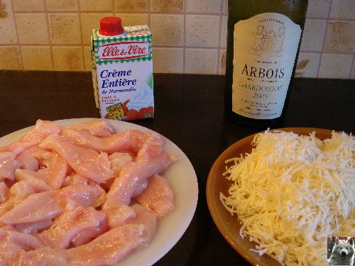 Emincé de poulet - Sauce au Comté et au blanc du Jura 0001