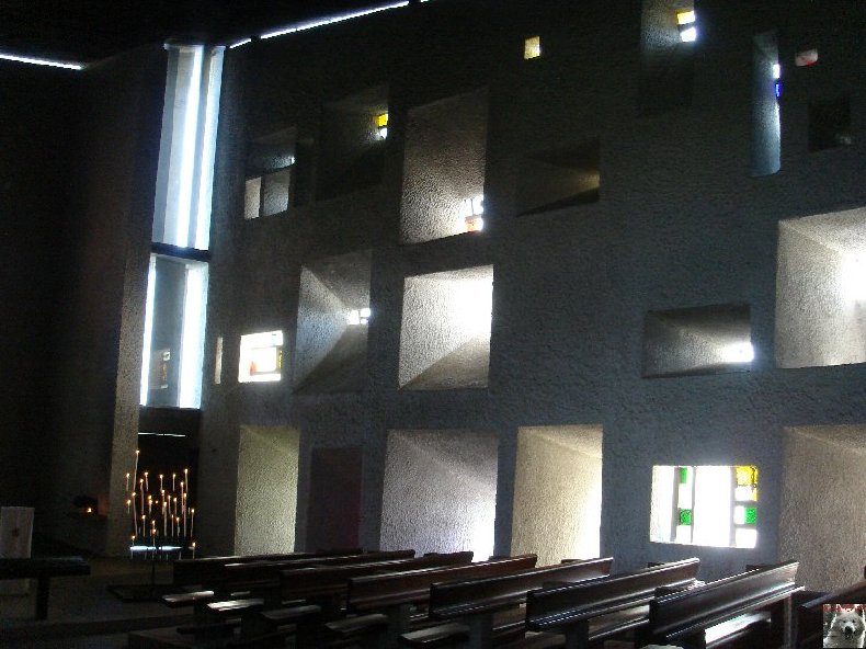 Notre Dame du Haut - Ronchamp (70) 0013
