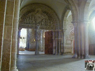 Vézelay (89) Ste Marie Madeleine 0006
